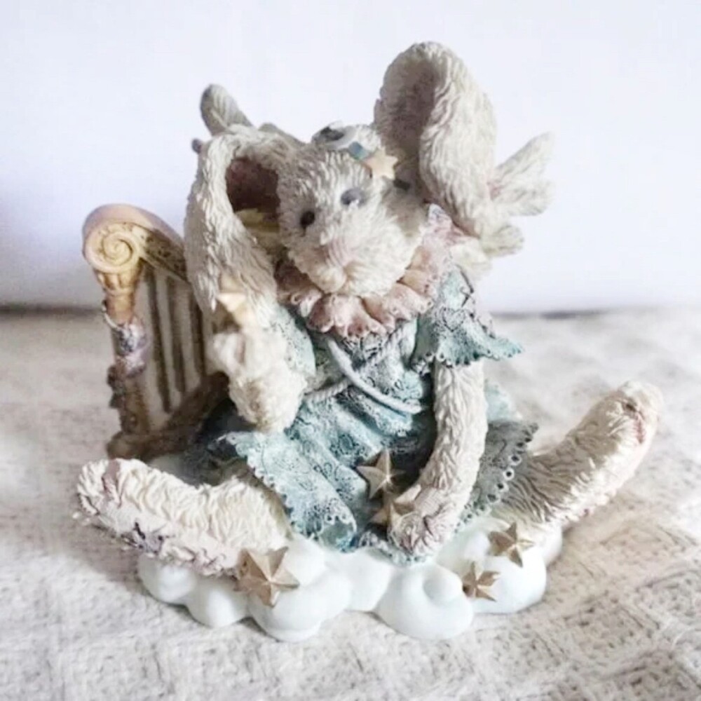 Boyd’s Bears & Friends Figurine Celeste ... the Angel Rabbit Style #2230 1993